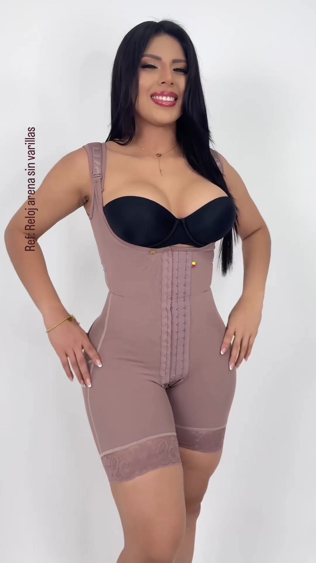 @fajasbrillalove.ec