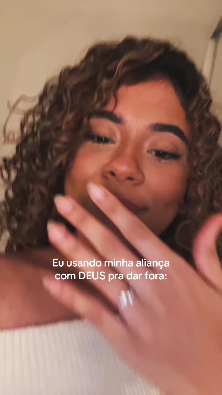 @lara.ramoss_