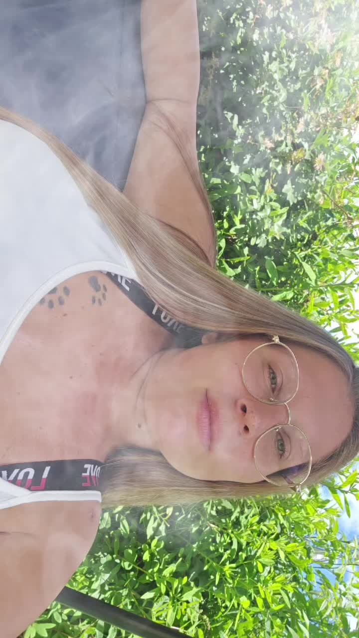 @C&oslash;ŕaliə L&otilde;renz&oslash; Ayde&ntilde;