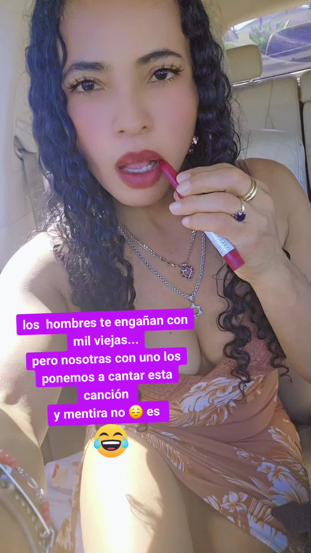 @villamarDenisse&reg;