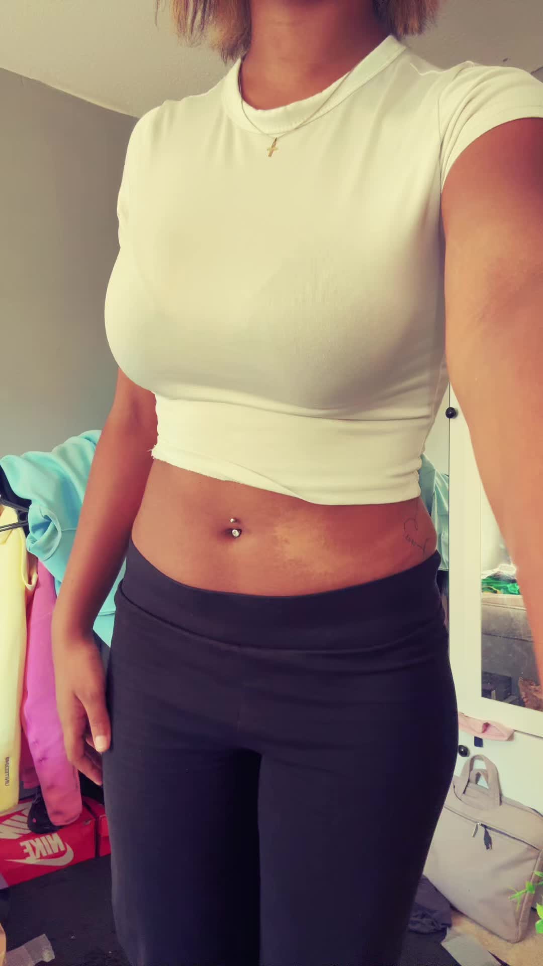 @Emiii