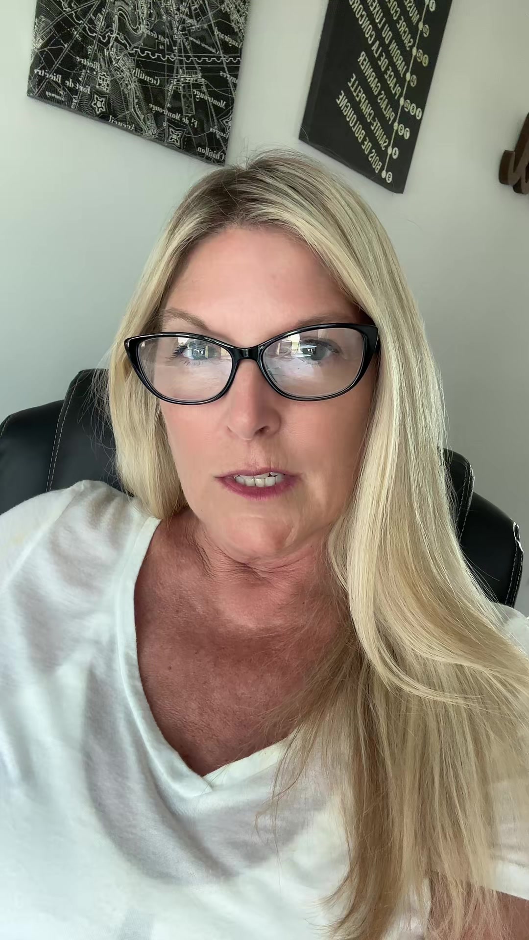 @IntuitivelifecoachingbyLaurieL
