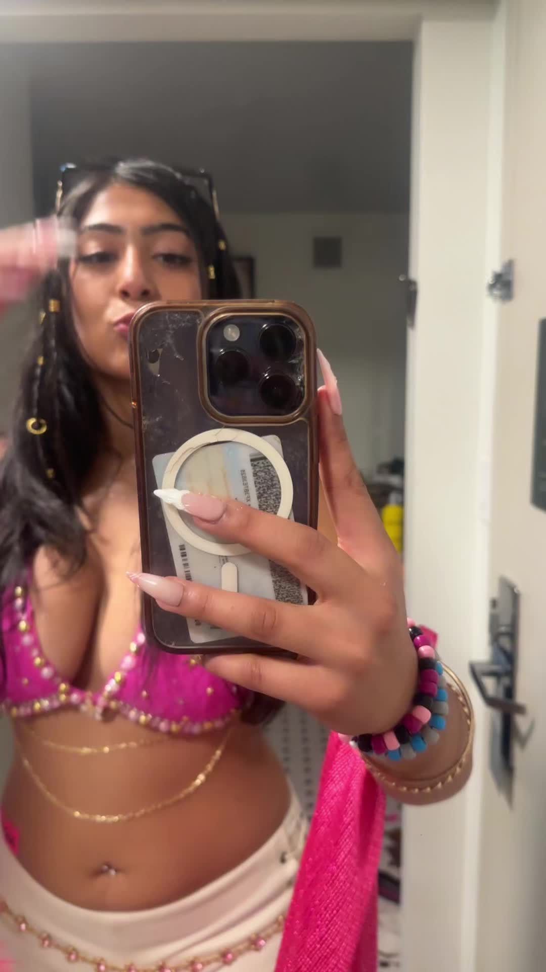 @tanya
