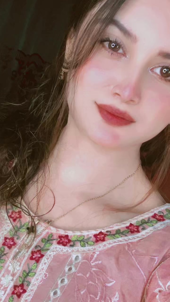 @Emaan🕊️✨