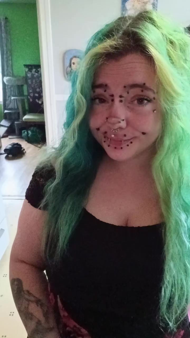 @ZombieGirl✨