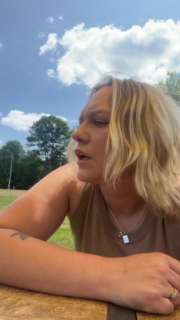 @beck444_