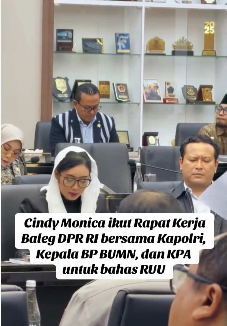 @politik Gen Zz