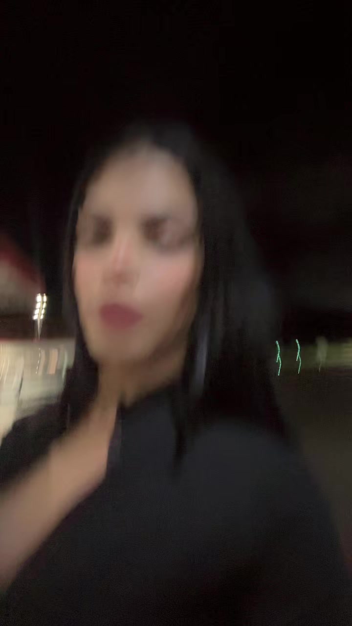 @Rarielly