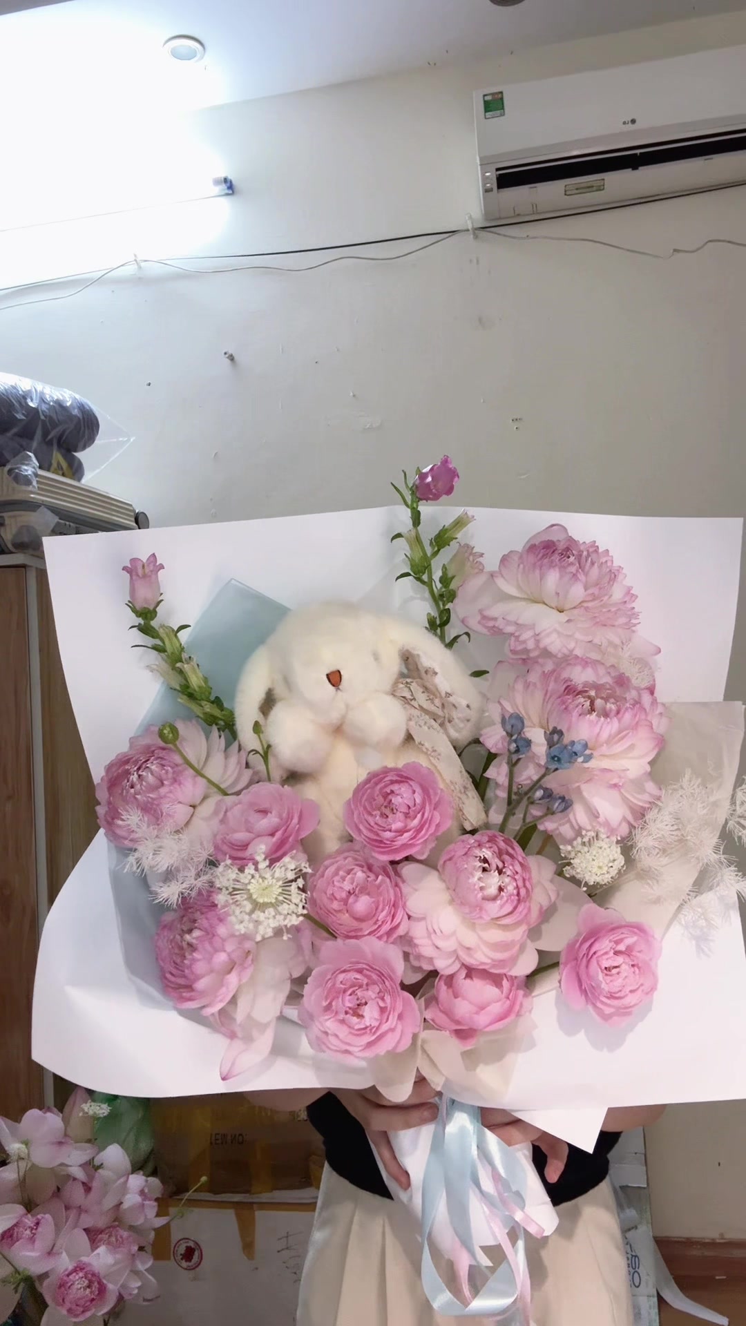 @Ỏn Ẻn