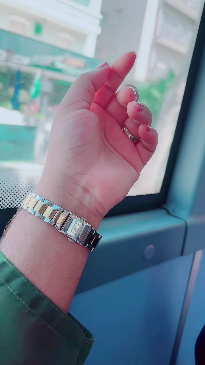 @Oishi_Jahan