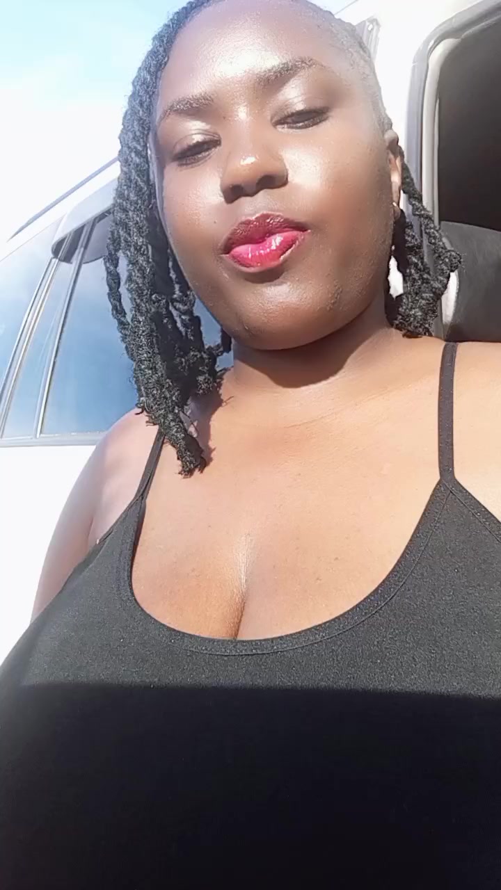 @Regina 🇰🇪