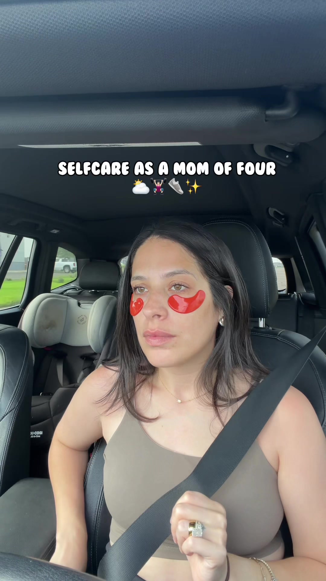 @yarimaaguillon