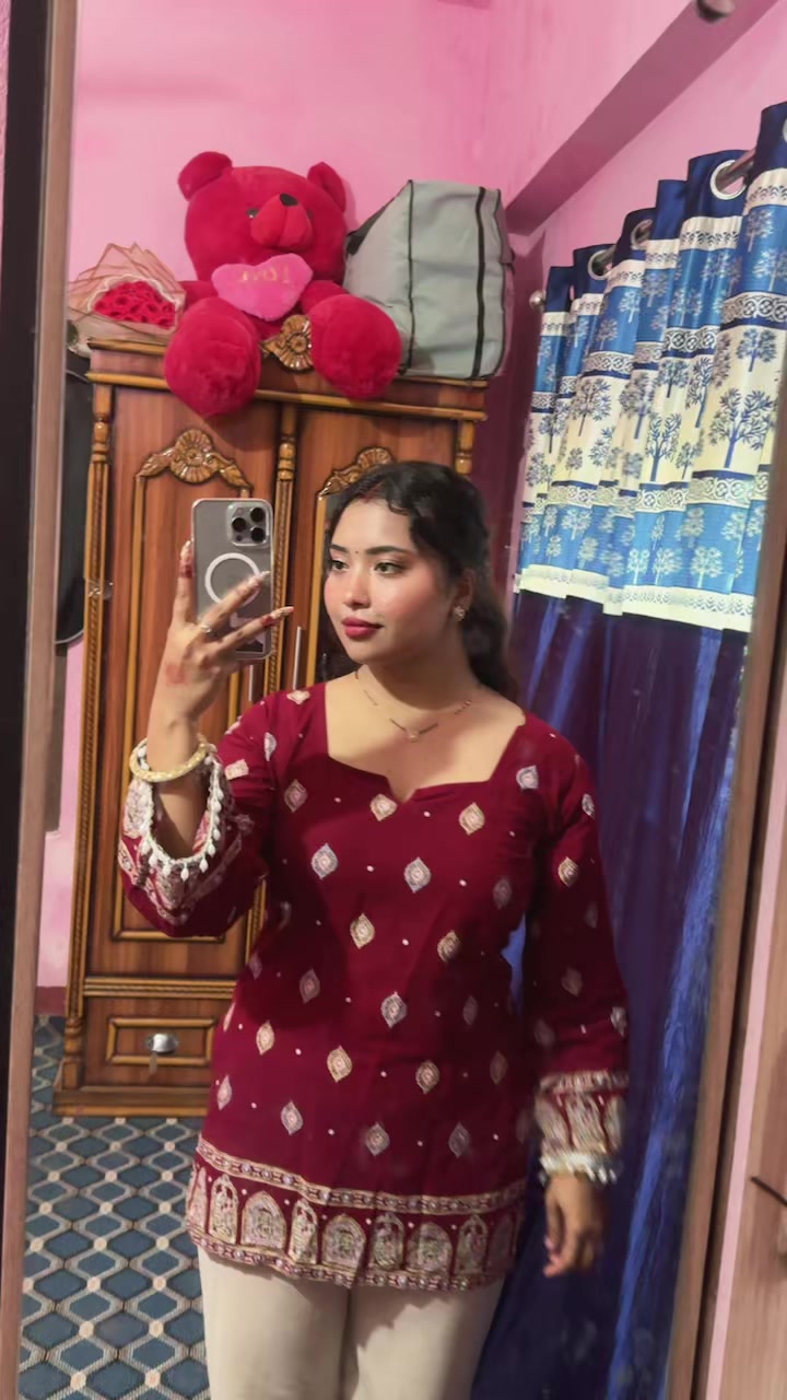 @Anjali 🖤