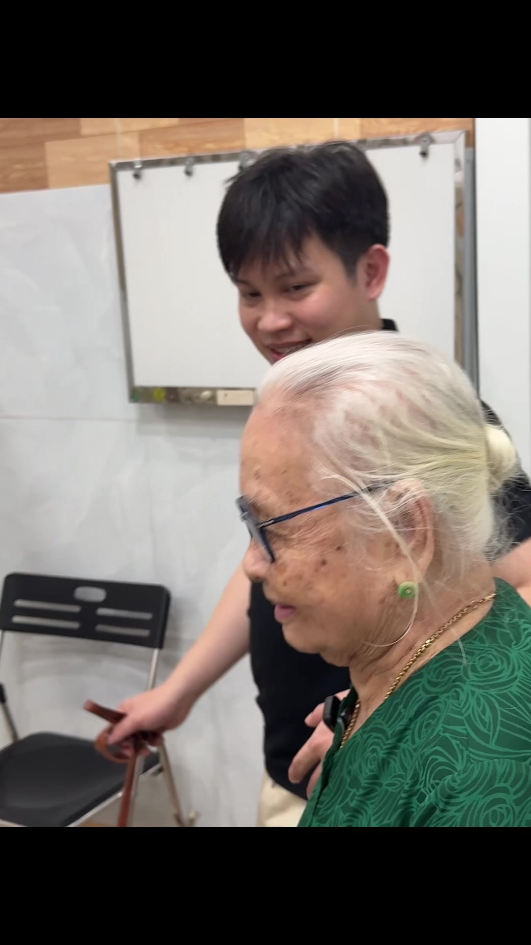 @Nguyễn Hồng Thủy