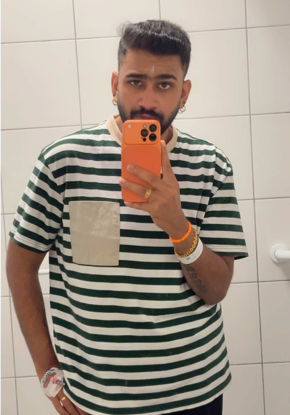 @ShasiVendhan 👑