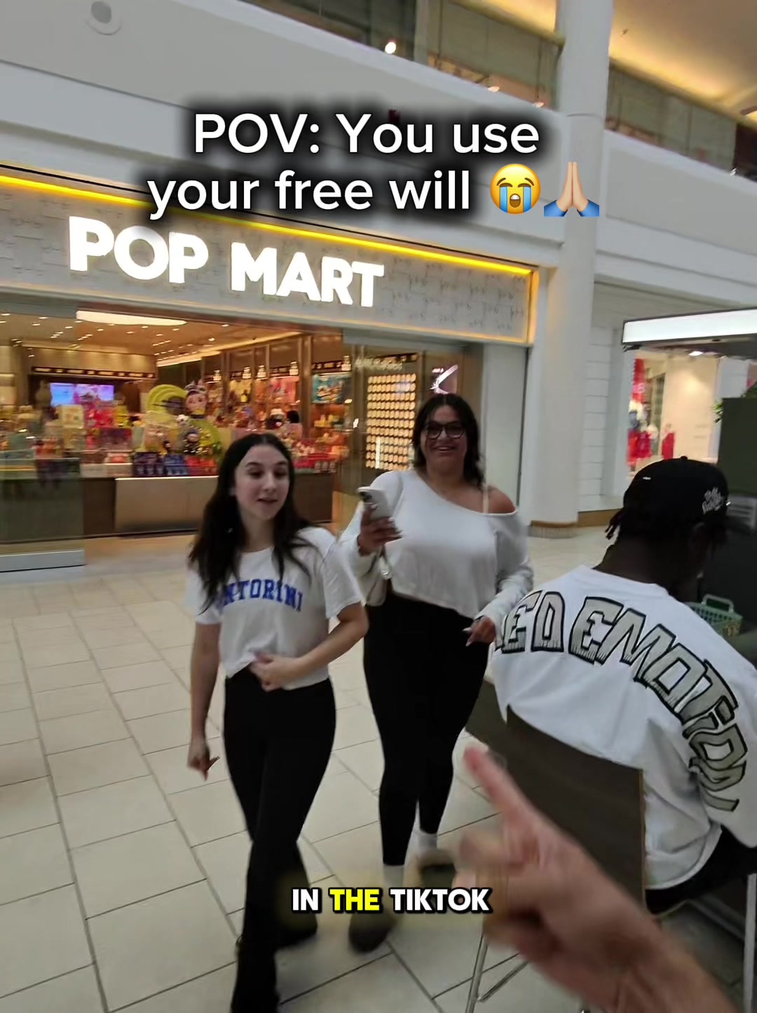 @MellamooAndres