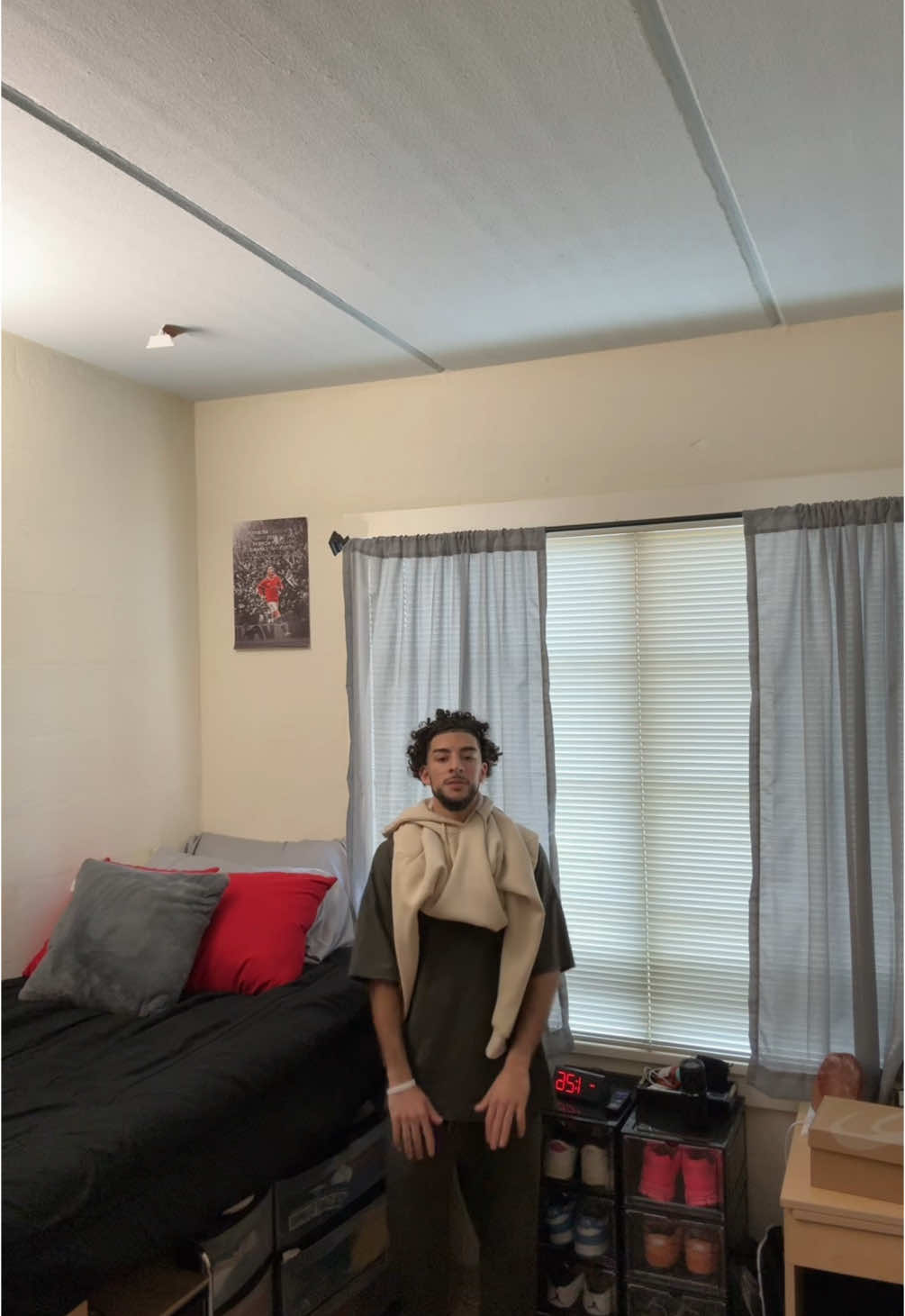@Ameer🤴🏻