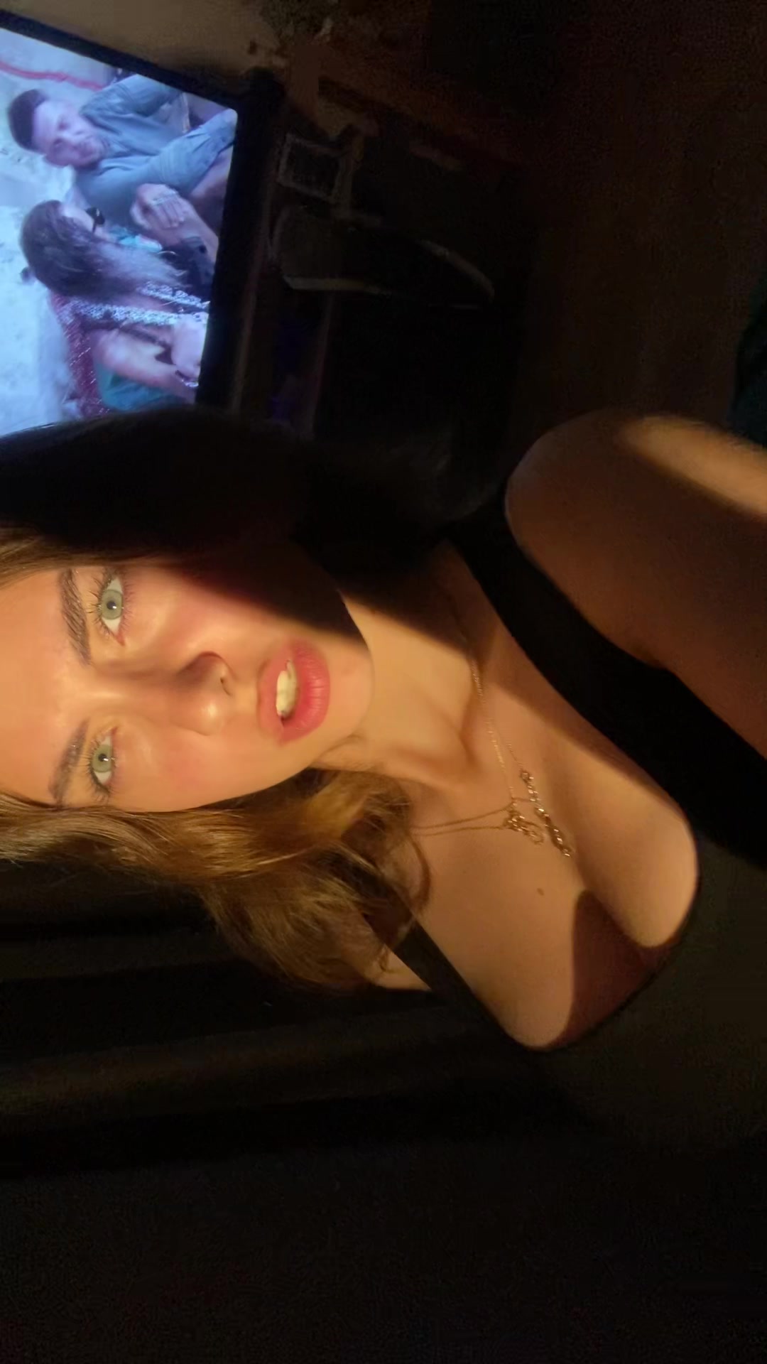 @annyahd