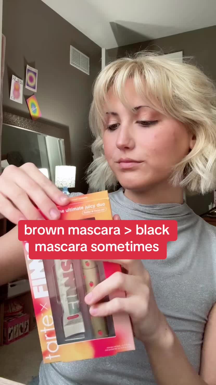 @hypermobilitydiaries