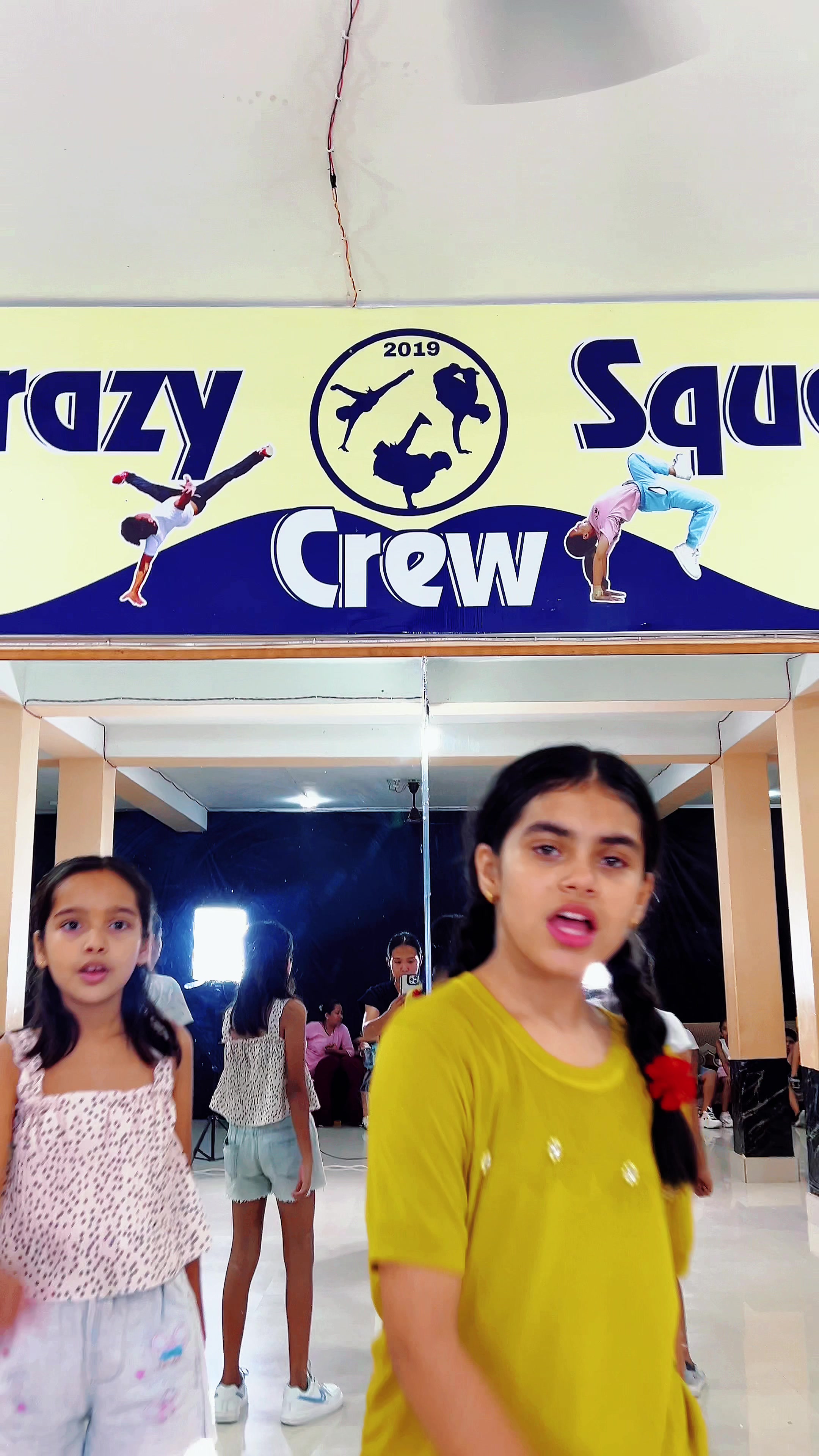 @Crazy Squad Crew