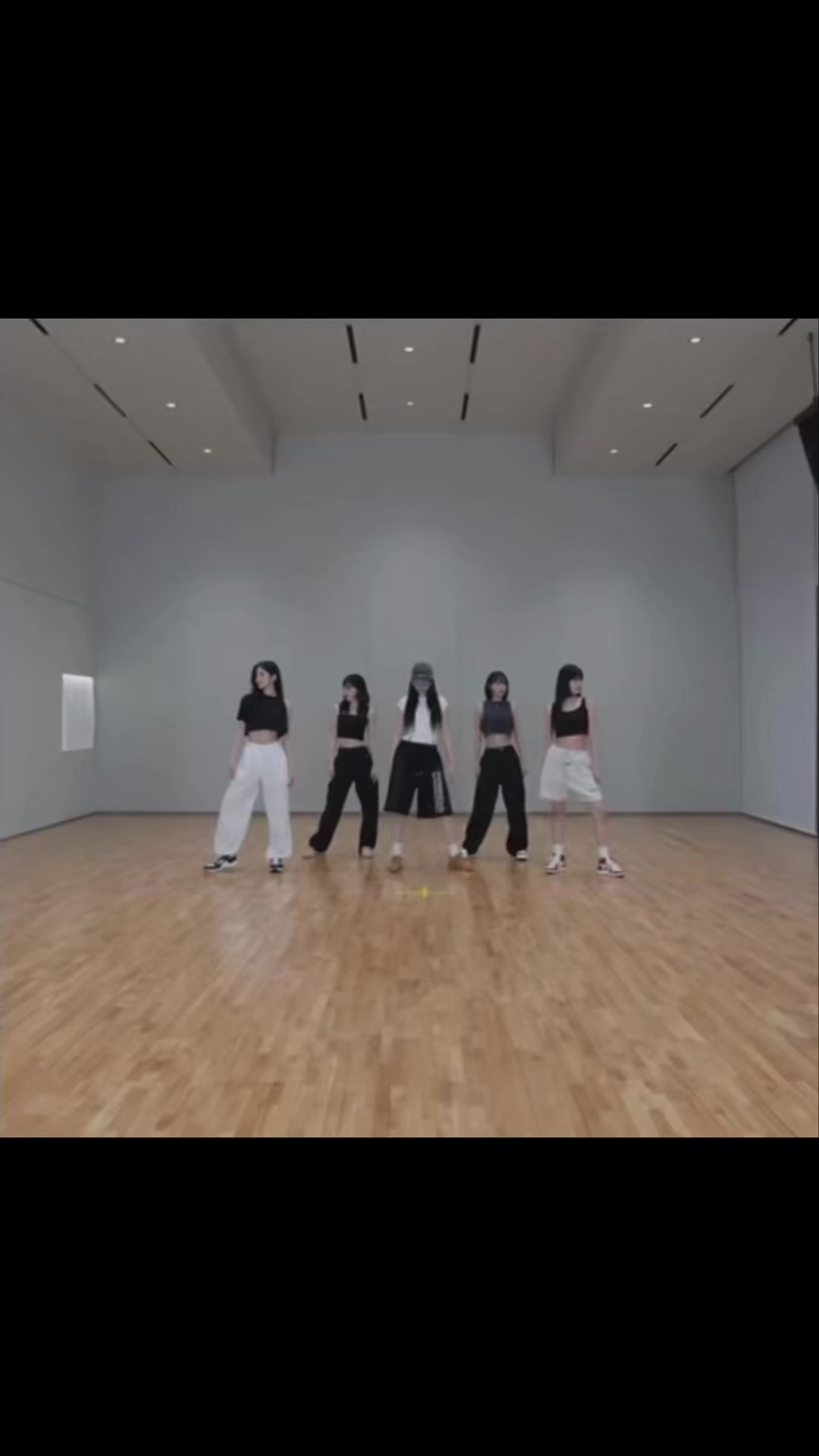 @𑣲 𝓢umi .