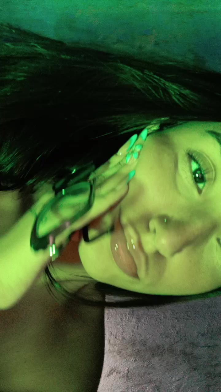 @🧟♀️