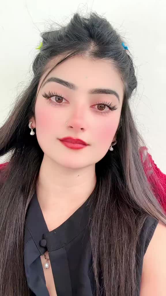 @KayaPaudyal10💔🖤