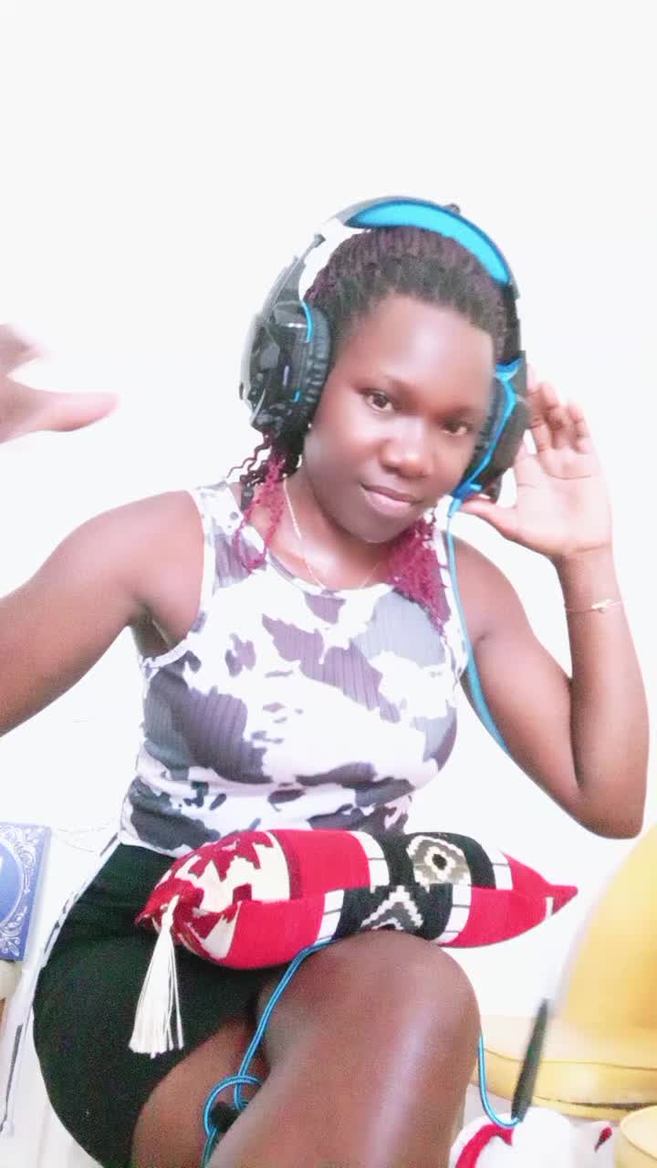 @🦋fiona apac @ kwania 256✈️⚘️