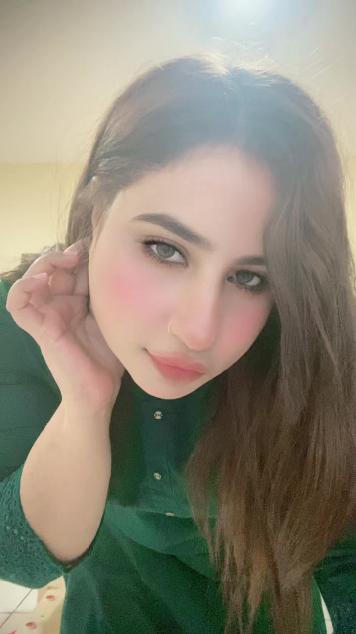 @Zara khan