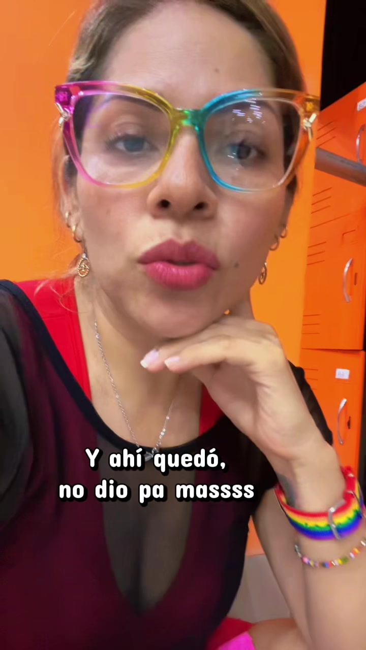 @Mía Gia 🌈🩷💜