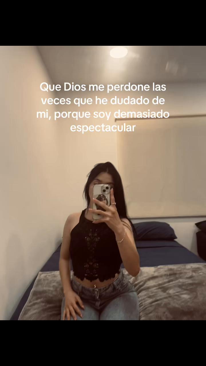 @Cece🍒🪞