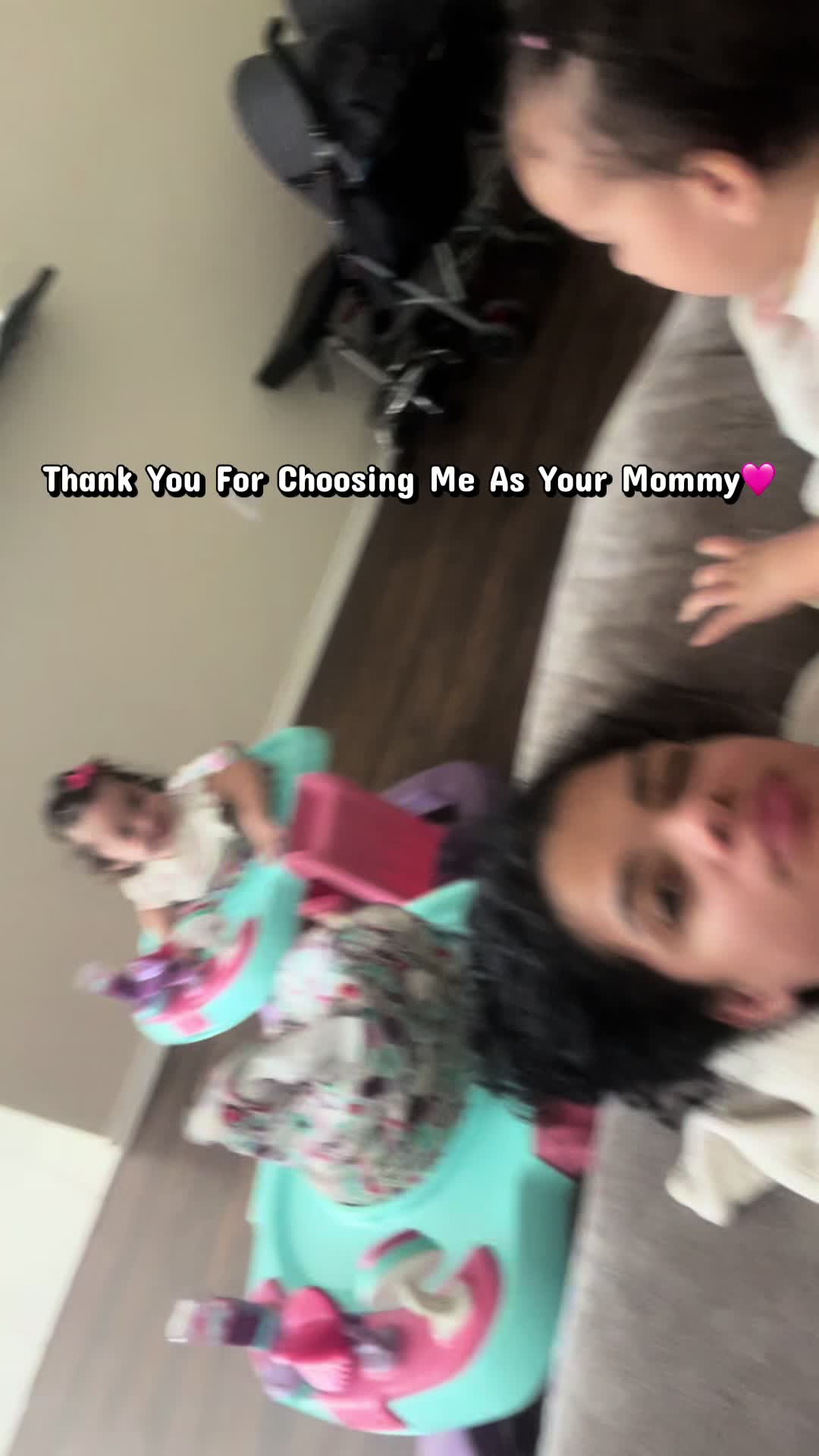 @t_twinmomma