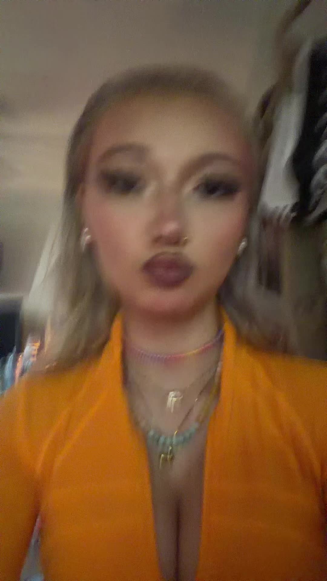 @L I V V I ๐ฆ๐๐