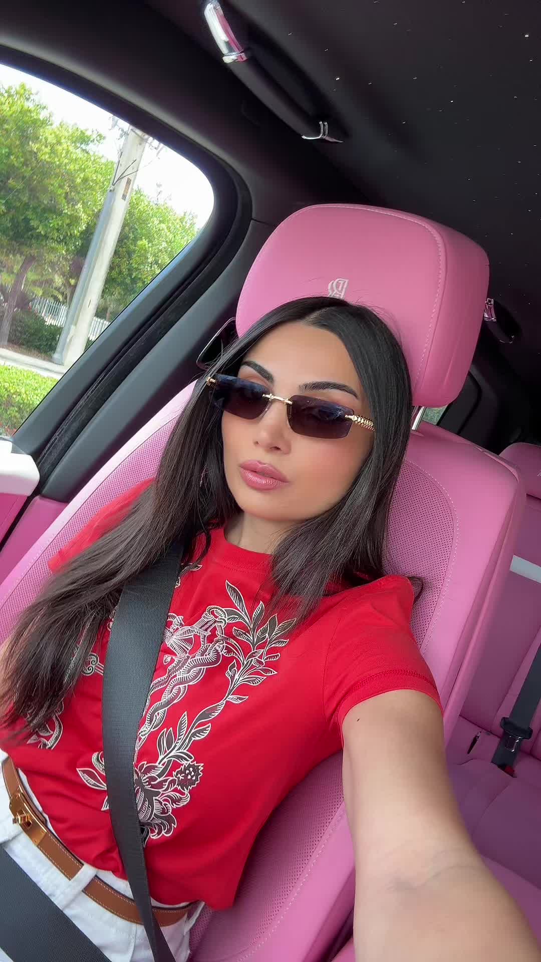 @Nikkiiiilovve