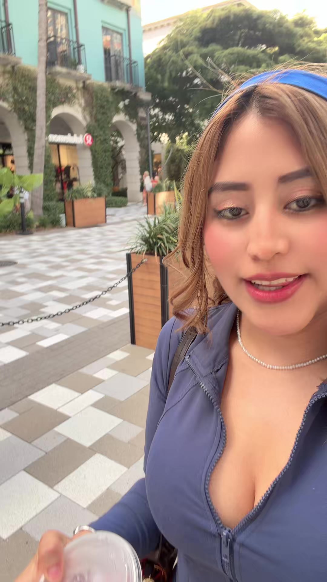 @Kathy López 🦝🥀