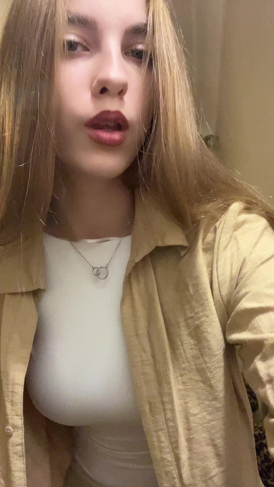 @tasya🦭