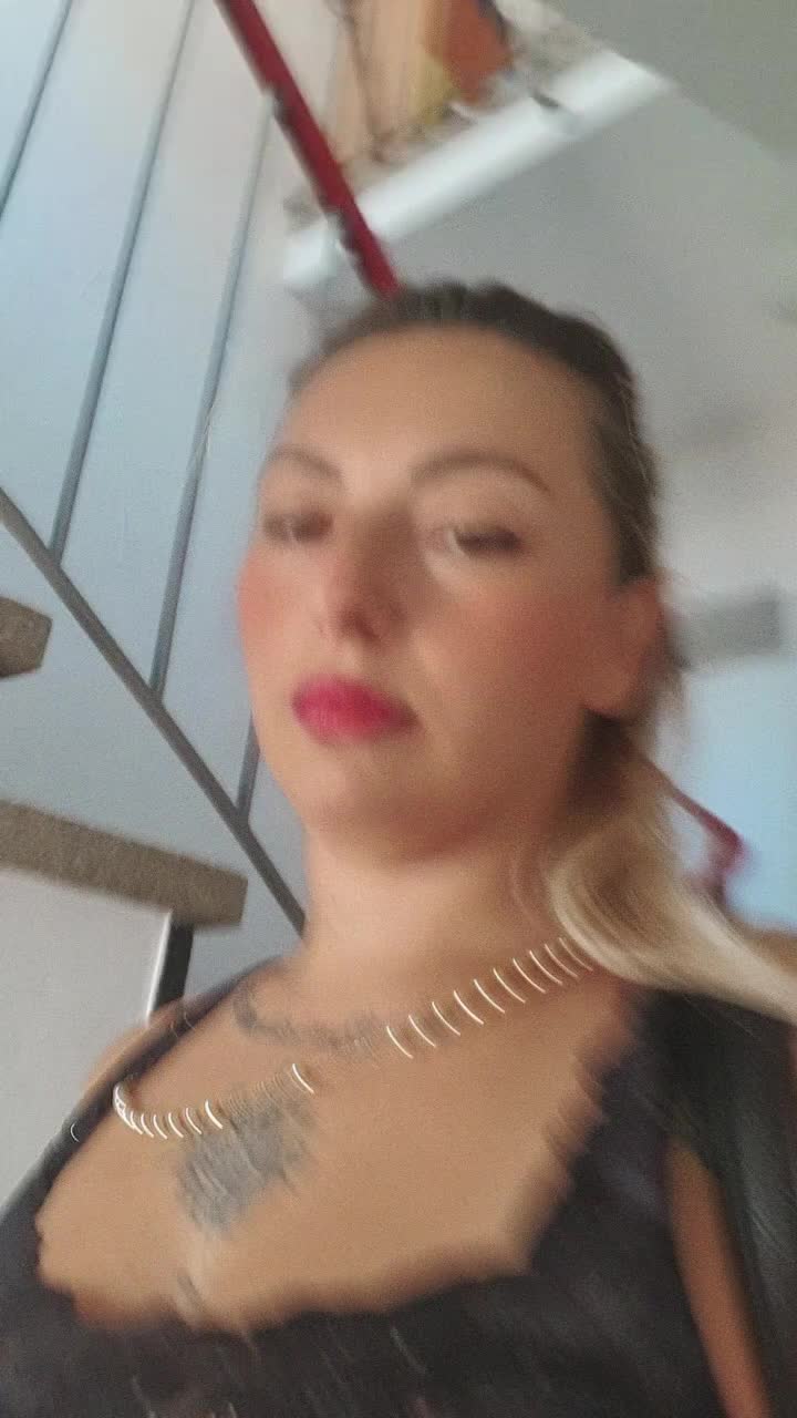 @Ɩą զųɛɛŋ ɖɛƖƖą ۷ɛŋɖɛɬɬą 👑🖤🔥