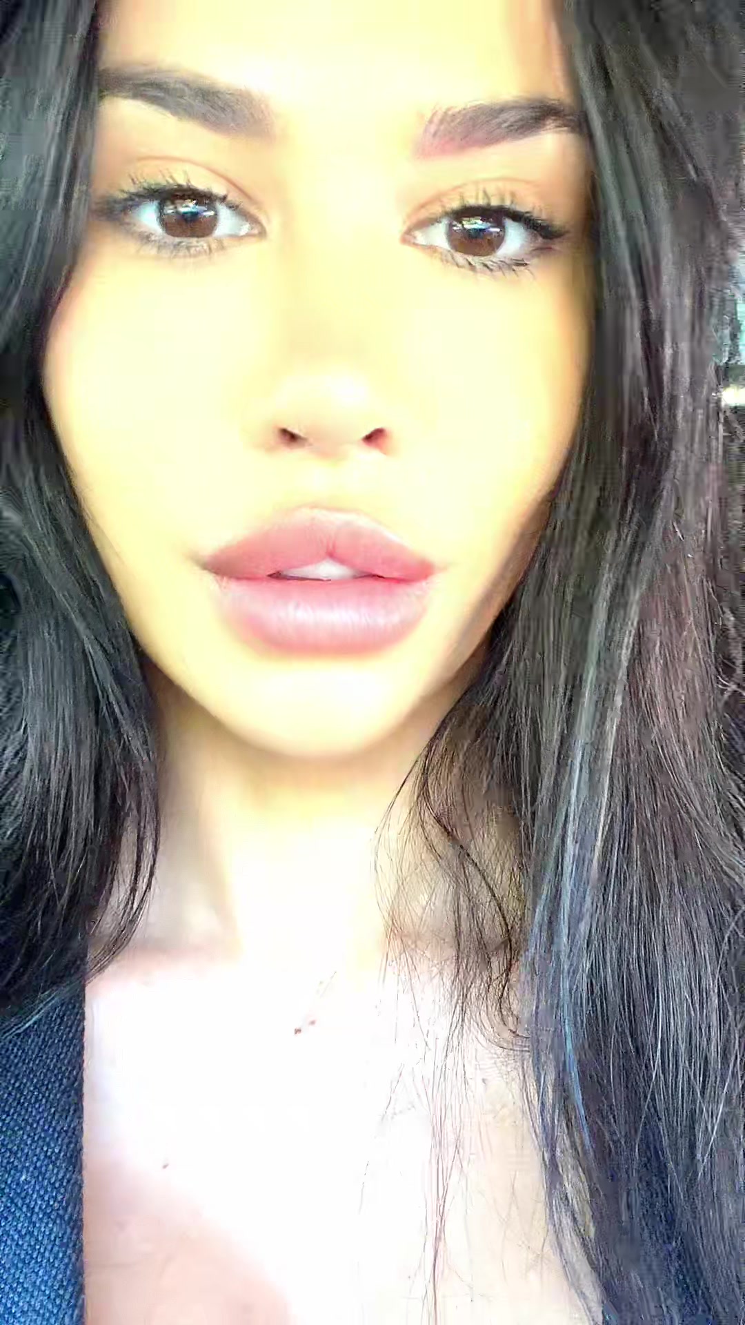 @elenadostic