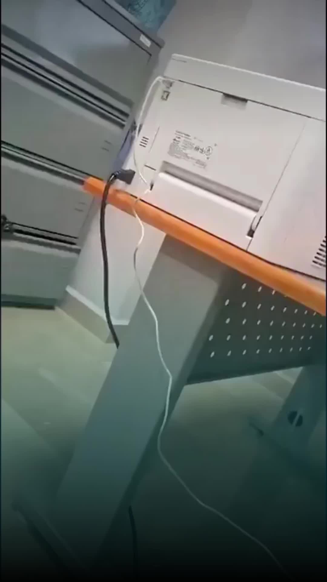 @Entre l&iacute;neas