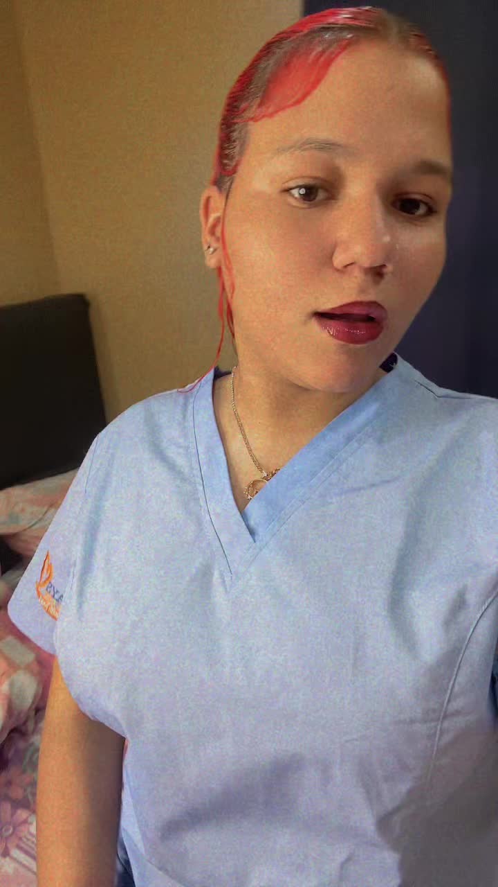 @Nikyy🍒💋