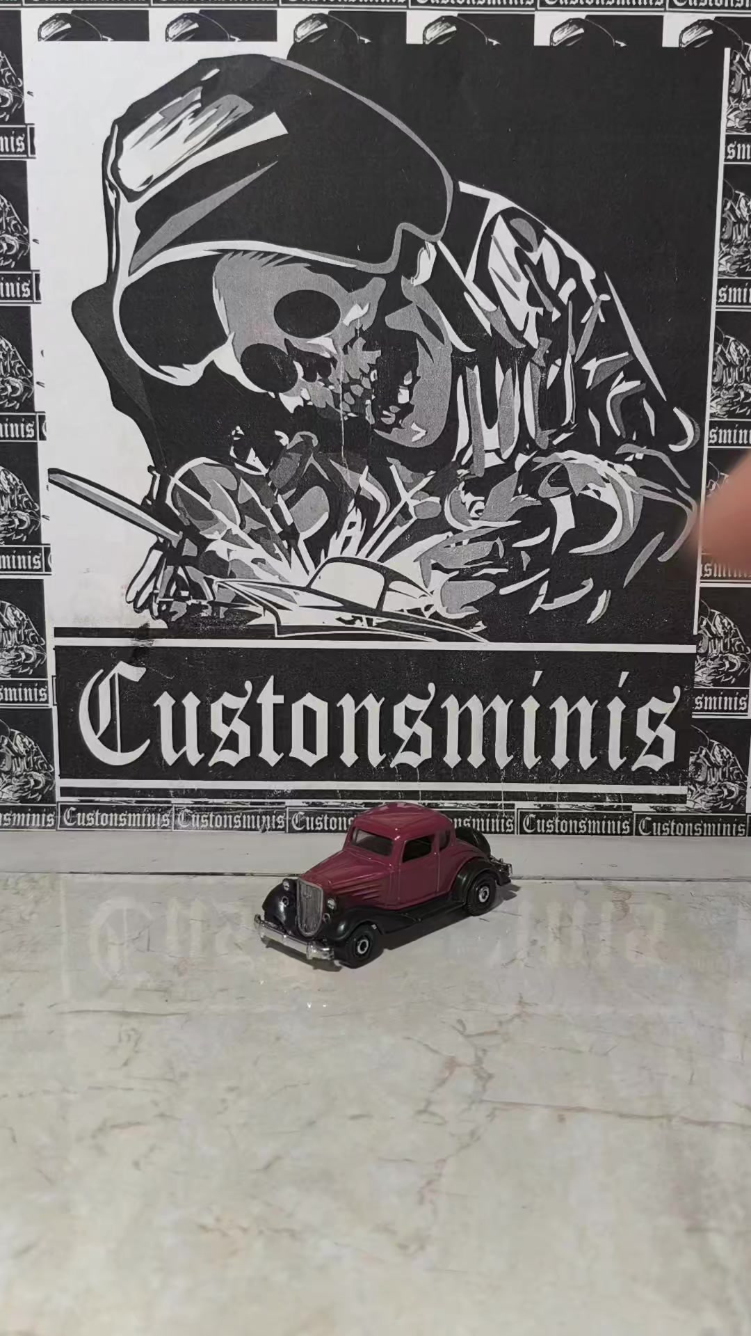 @custonsminis