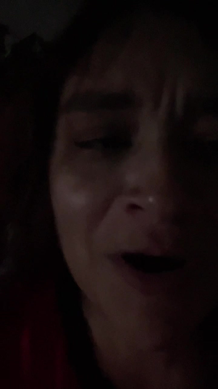 @LilHedghog