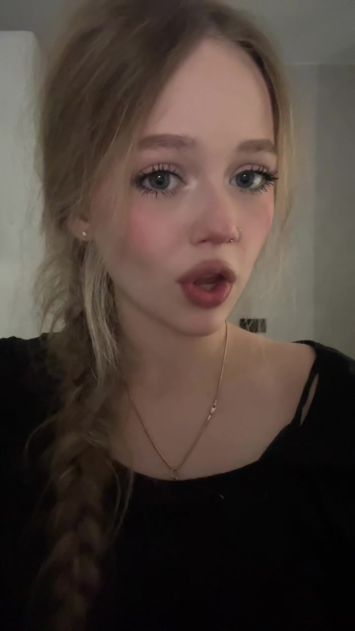 @аришка
