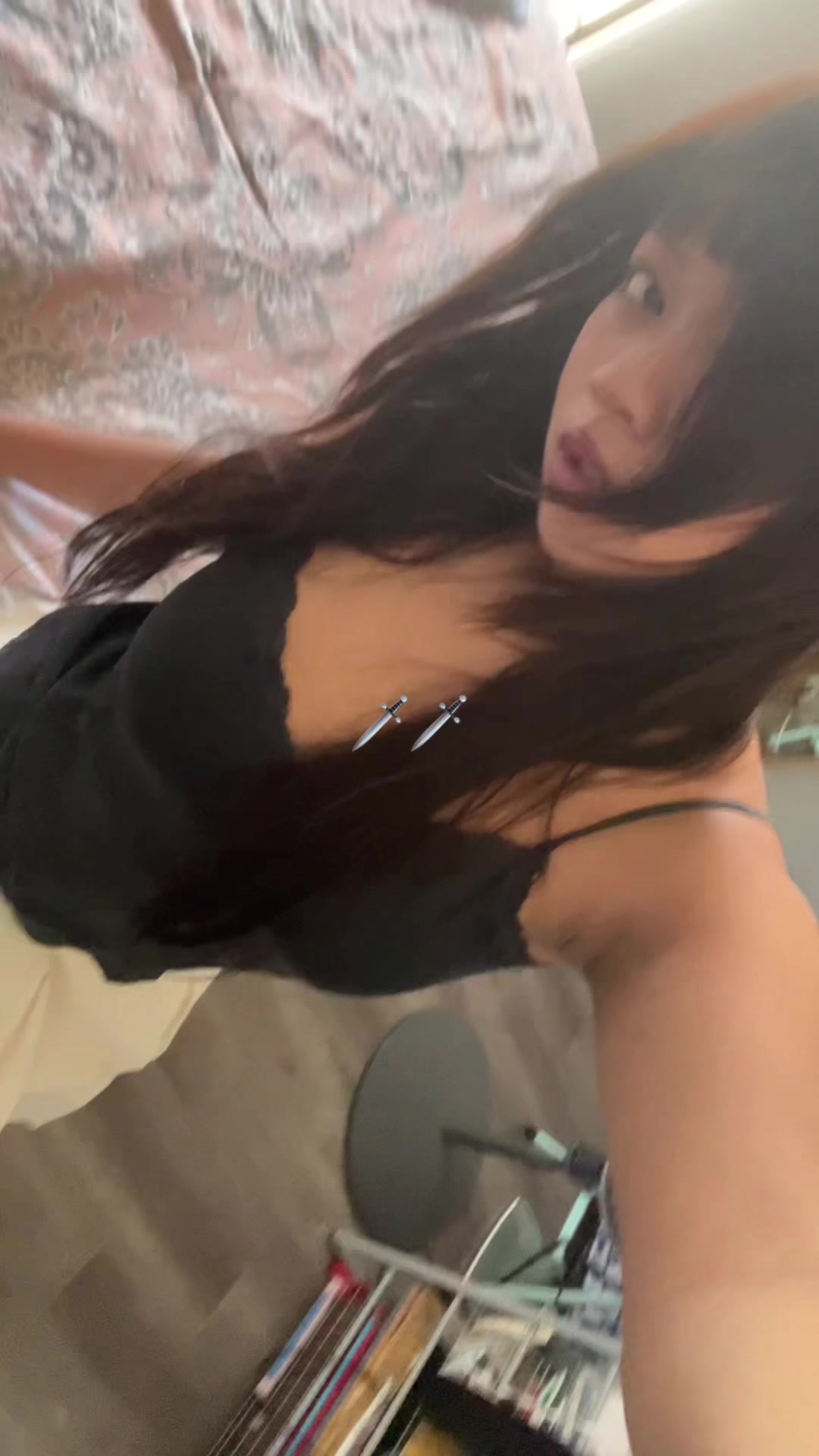 @℮liana