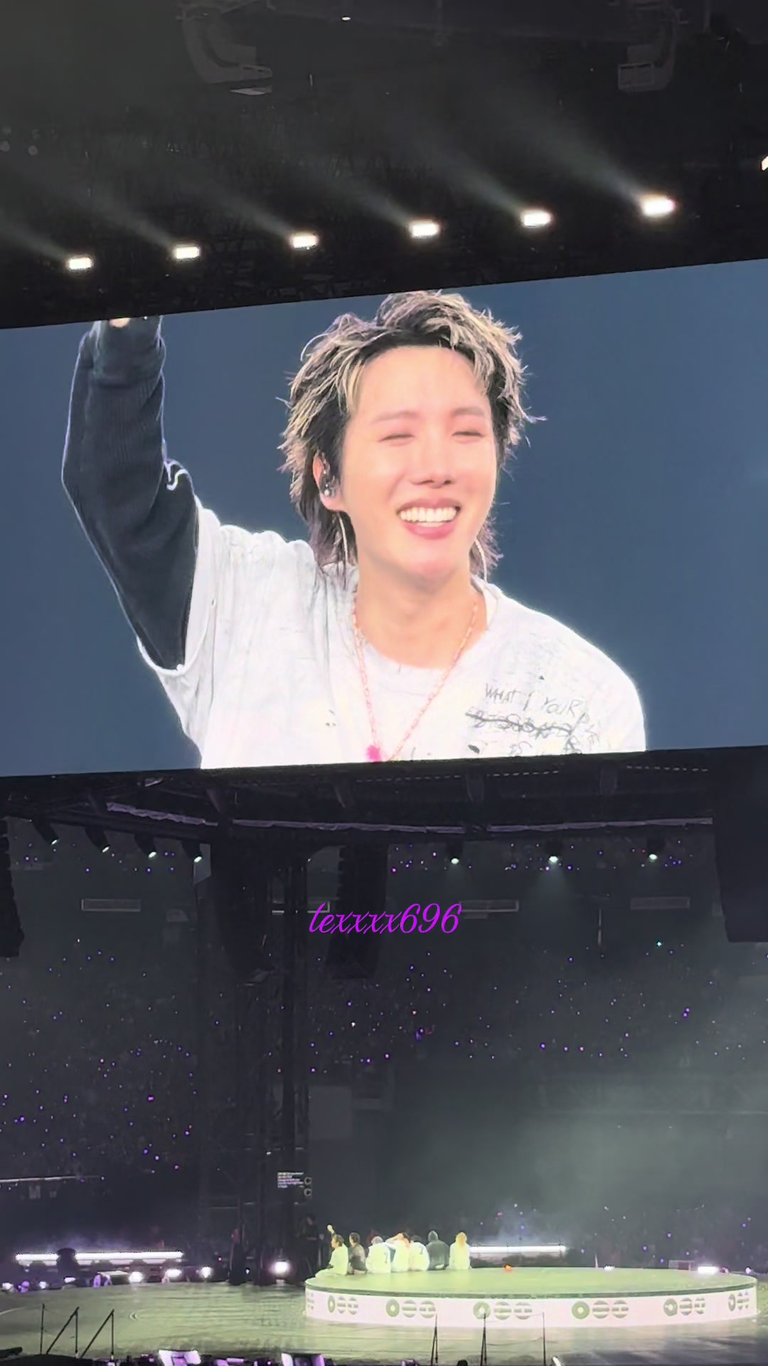 @lexxxx⁷ SAW BTS!!💜