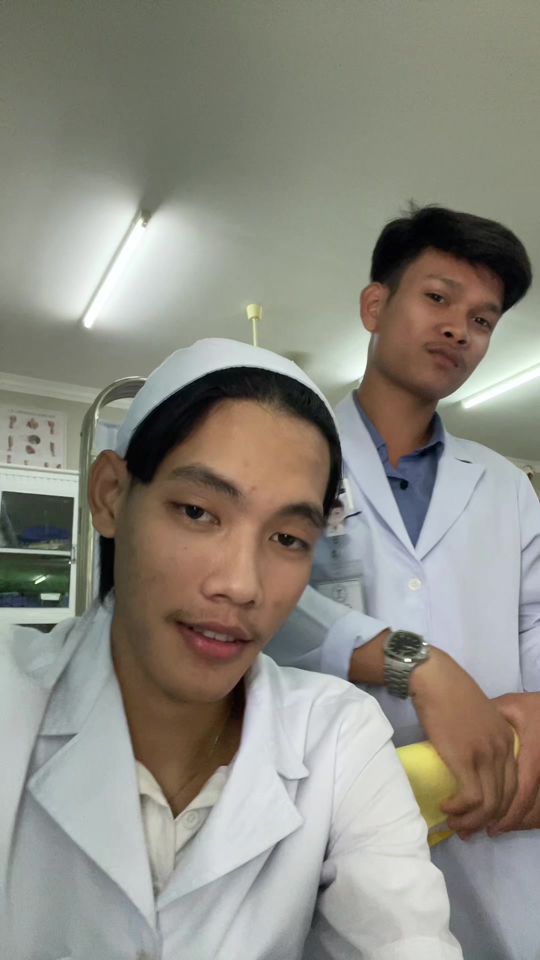 @ប្រុសស្អាត កំពង់ធំ