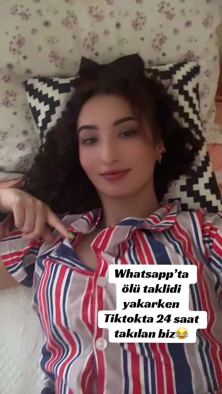 @ELİF KÖK 🦦