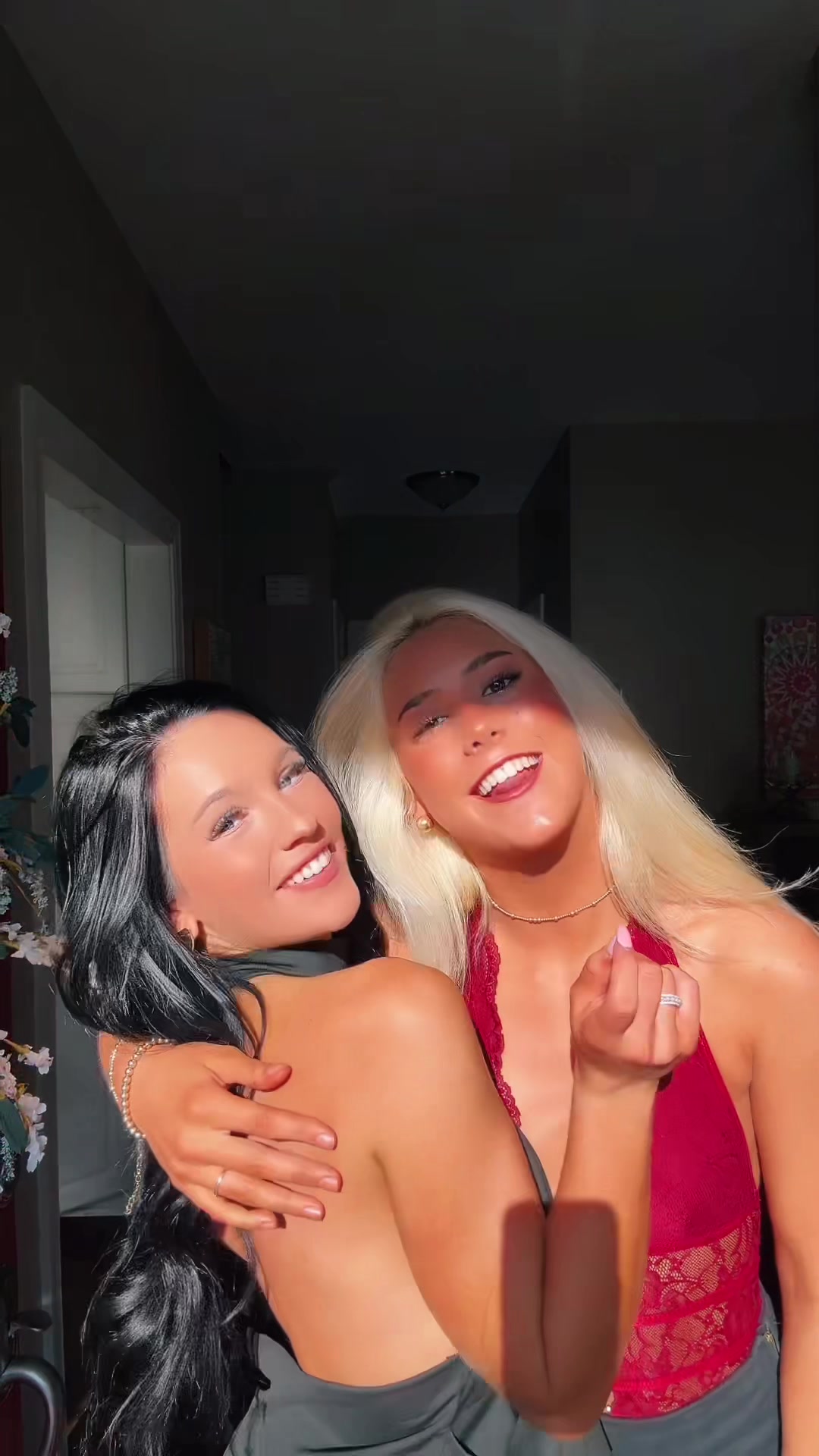 @𝐂𝐡𝐥𝐨💋