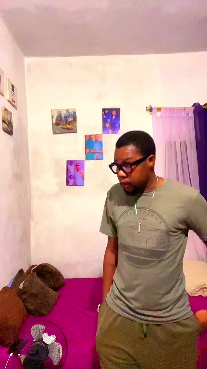 @D.D🇸🇳