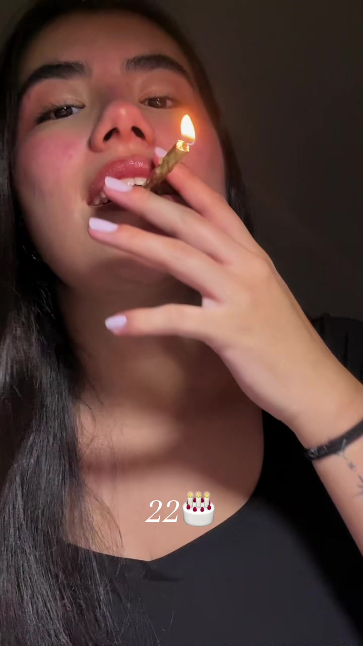 @L&iacute;via